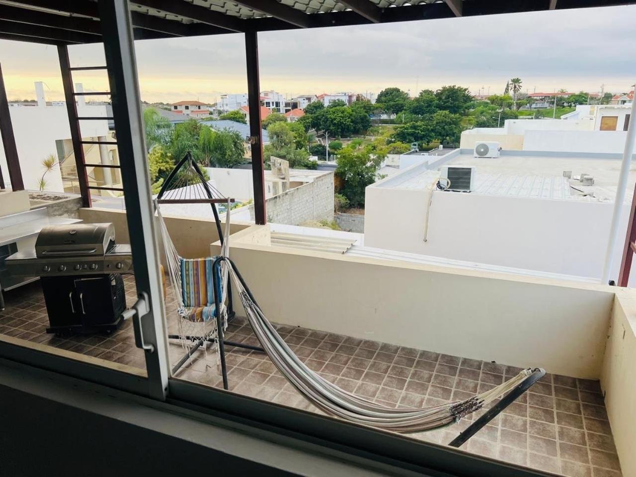 Relajate En Manta, Habitacion Y Piscina Ngoại thất bức ảnh